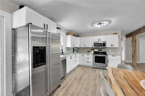 41 Foss Road, Welland, ON - Indoor Photo Showing Kitchen With Double Sink