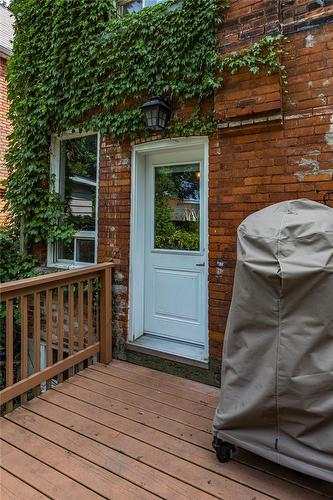21 Roseland Avenue, Hamilton, ON - Outdoor With Exterior