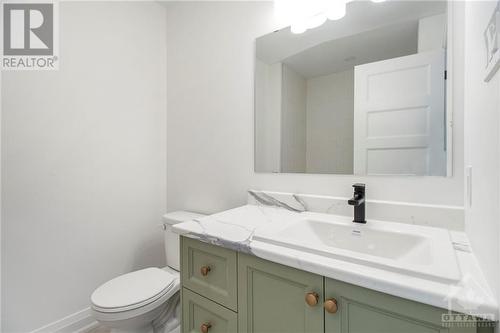 978 Cologne Street, Embrun, ON - Indoor Photo Showing Bathroom