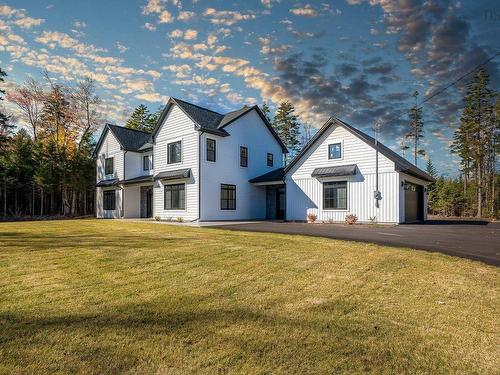 683 Sandwick Drive, Hammonds Plains, NS 