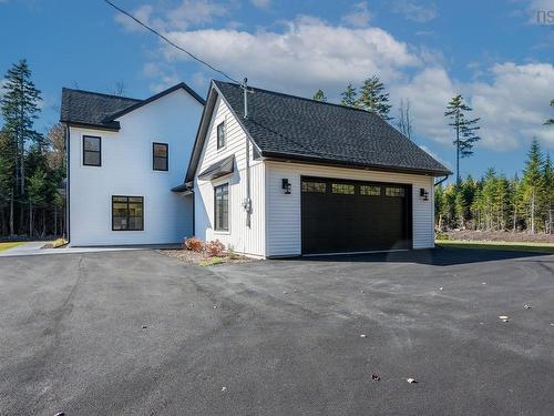 683 Sandwick Drive, Hammonds Plains, NS 