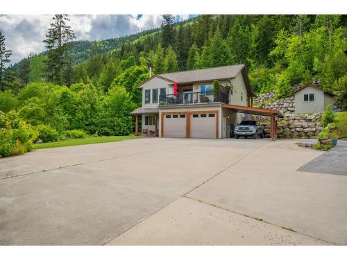 703 Stromme Lane, Nelson, BC 