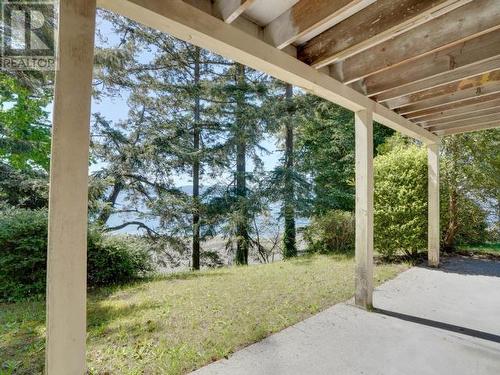 6956 Victoria Street, Powell River, BC - Outdoor