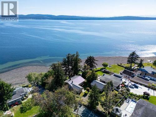 6956 Victoria Street, Powell River, BC - Outdoor With Body Of Water With View