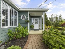 66 Village Road  Herring Cove, NS B3V 1H1