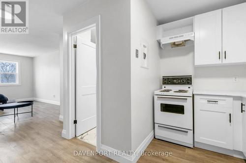 77 Lancaster Street W, Kitchener, ON - Indoor Photo Showing Kitchen