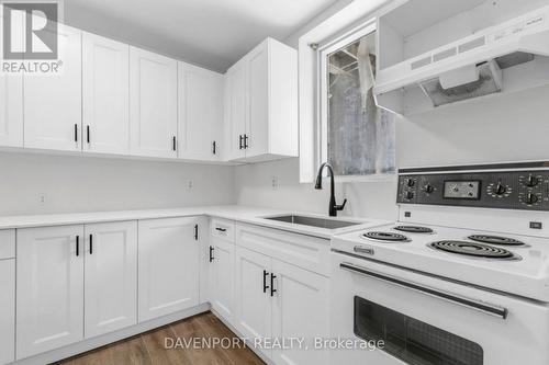 77 Lancaster Street W, Kitchener, ON - Indoor Photo Showing Kitchen