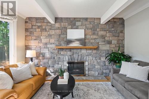 1691 Medallion Court, Mississauga, ON - Indoor Photo Showing Living Room With Fireplace