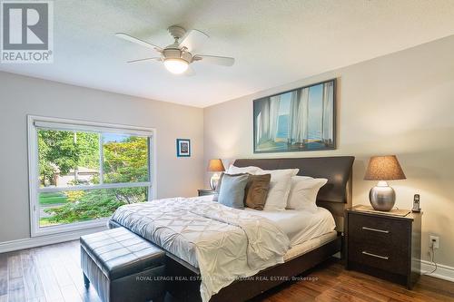 1691 Medallion Court, Mississauga, ON - Indoor Photo Showing Bedroom