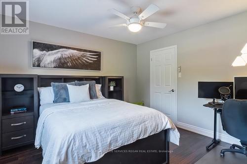 1691 Medallion Court, Mississauga, ON - Indoor Photo Showing Bedroom