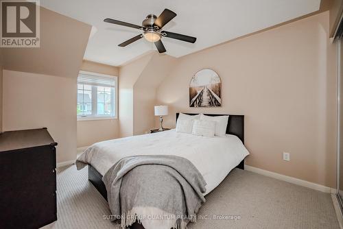5919 Blue Spruce Avenue, Burlington, ON - Indoor Photo Showing Bedroom
