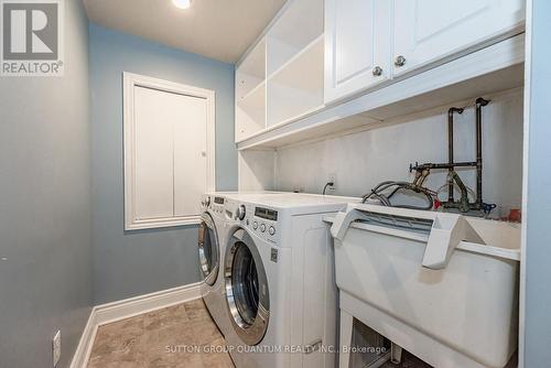 5919 Blue Spruce Avenue, Burlington, ON - Indoor Photo Showing Laundry Room