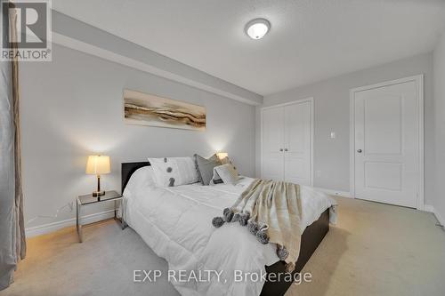 3182 Eclipse Avenue, Mississauga, ON - Indoor Photo Showing Bedroom