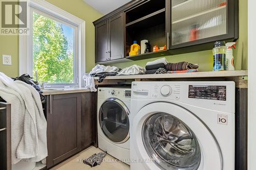 437 Niar Avenue, Mississauga, ON - Indoor Photo Showing Laundry Room