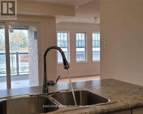 110 King William Way, Clarington, ON - Indoor Photo Showing Kitchen With Double Sink