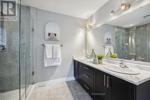 38 Page Place, Clarington, ON - Indoor Photo Showing Bathroom