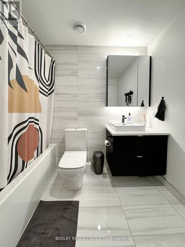 410 - 21 Lawren Harris Square, Toronto, ON - Indoor Photo Showing Bathroom