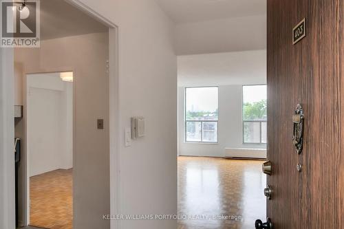 403 - 130 Neptune Drive, Toronto, ON - Indoor Photo Showing Other Room