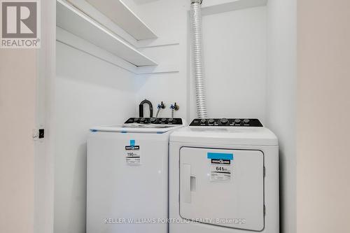 403 - 130 Neptune Drive, Toronto, ON - Indoor Photo Showing Laundry Room