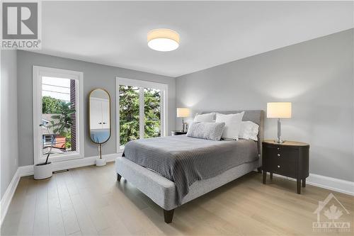 434 Kenwood Avenue, Ottawa, ON - Indoor Photo Showing Bedroom