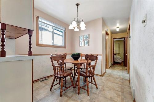 514 Queensdale Avenue E, Hamilton, ON - Indoor Photo Showing Dining Room