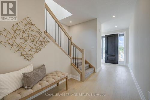 6465 Royal Magnolia Avenue, London, ON - Indoor Photo Showing Other Room