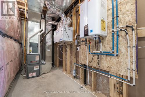 6465 Royal Magnolia Avenue, London, ON - Indoor Photo Showing Basement