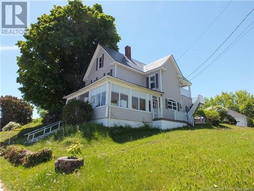 727 Main Street, Woodstock, NB - Outdoor