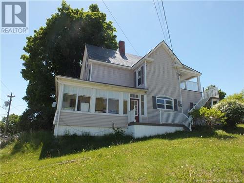 727 Main Street, Woodstock, NB - Outdoor