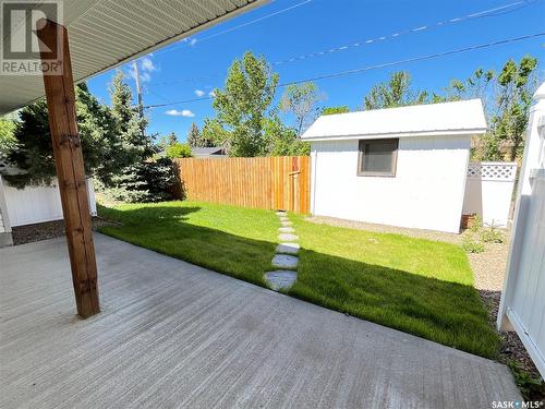 113 Lonsdale Street, Maple Creek, SK - Outdoor