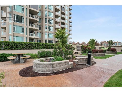 1128 Sunset Drive Unit# 303, Kelowna, BC 