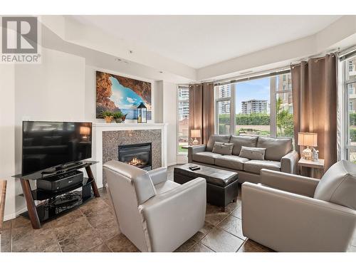 1128 Sunset Drive Unit# 303, Kelowna, BC 