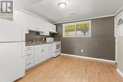 3629 Rebstock Road, Fort Erie, ON - Indoor Photo Showing Kitchen