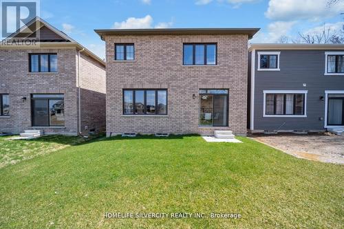 16 Cahill Drive, Brantford, ON 