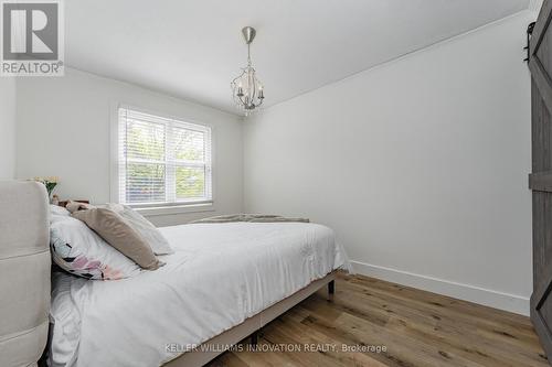 9 Highview Place, Kitchener, ON - Indoor Photo Showing Bedroom