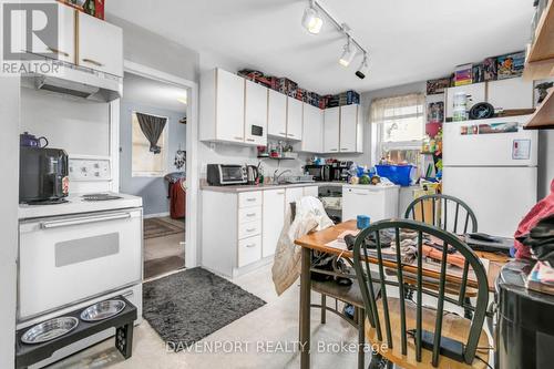 77 Lancaster Street W, Kitchener, ON - Indoor Photo Showing Kitchen