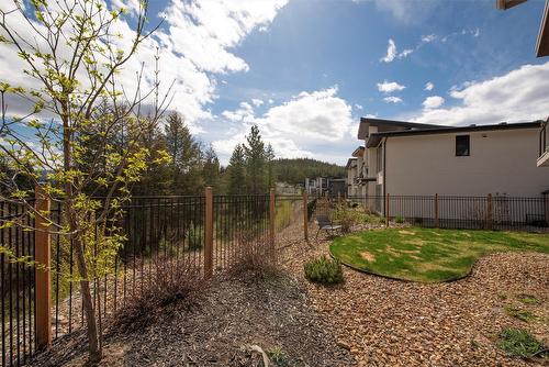 10335 Long Road, Lake Country, BC - Outdoor