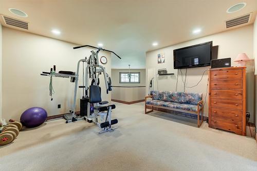 1306 Huckleberry Road, Kelowna, BC - Indoor Photo Showing Gym Room