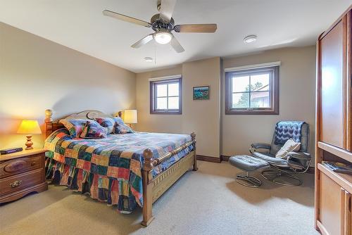 1306 Huckleberry Road, Kelowna, BC - Indoor Photo Showing Bedroom