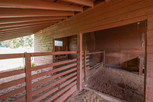 1306 Huckleberry Road, Kelowna, BC - Indoor Photo Showing Other Room