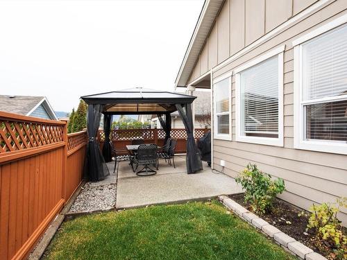 2171 Mimosa Drive, West Kelowna, BC - Outdoor With Deck Patio Veranda With Exterior