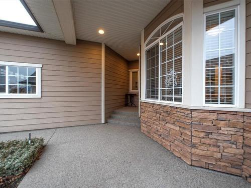 2171 Mimosa Drive, West Kelowna, BC - Outdoor With Exterior