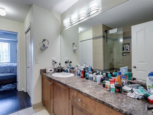 1108-3168 Via Centrale Road, Kelowna, BC - Indoor Photo Showing Bathroom