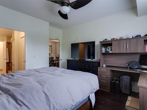 1108-3168 Via Centrale Road, Kelowna, BC - Indoor Photo Showing Bedroom