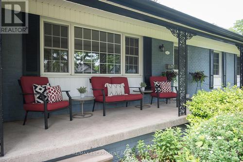 960 Glen View Avenue, Burlington, ON - Outdoor With Deck Patio Veranda