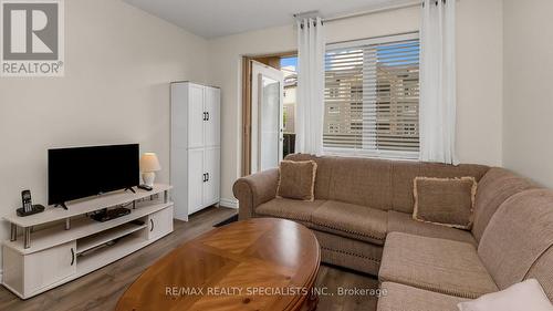 205 - 7 Dayspring Circle, Brampton, ON - Indoor Photo Showing Living Room