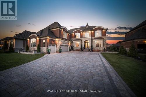 7 Castle Mountain Court, King (Nobleton), ON - Outdoor With Facade