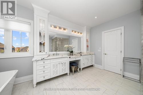 7 Castle Mountain Court, King (Nobleton), ON - Indoor Photo Showing Bathroom