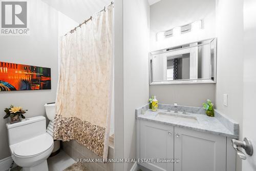 7 Castle Mountain Court, King (Nobleton), ON - Indoor Photo Showing Bathroom