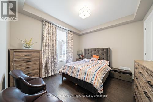 7 Castle Mountain Court, King (Nobleton), ON - Indoor Photo Showing Bedroom